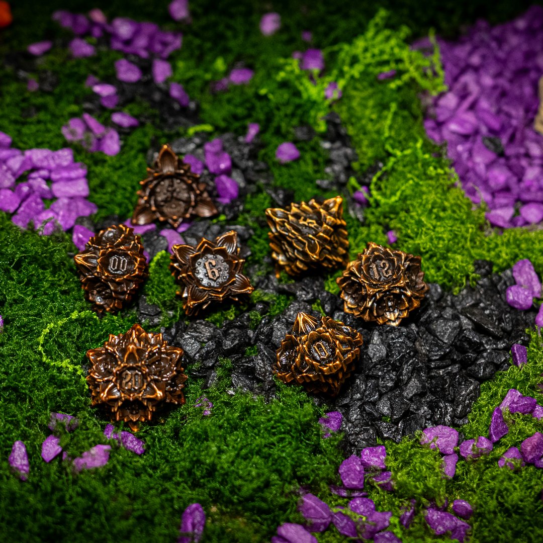 Metal dice set 01, copper, with an ornate hollow cut, photo 3