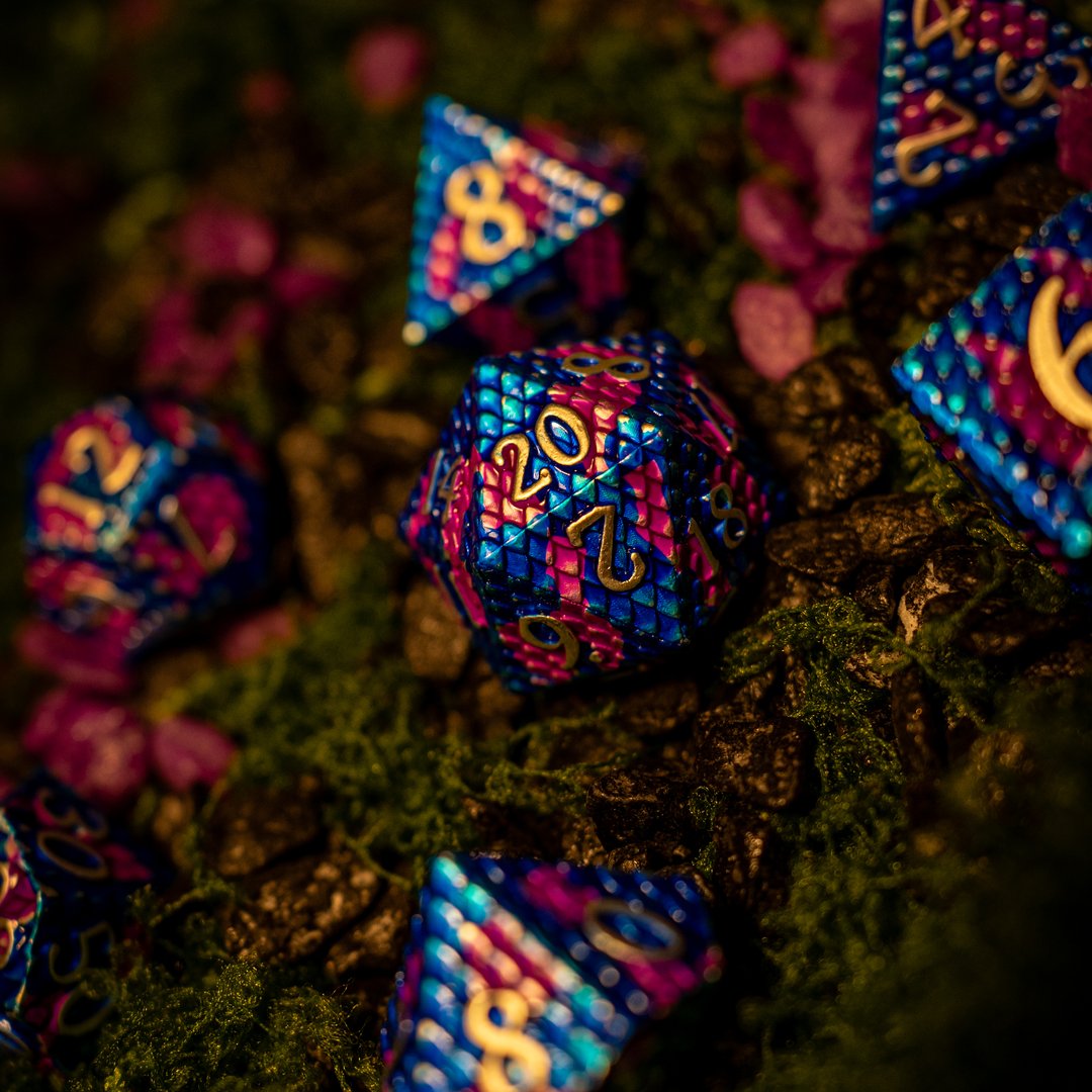Metal dice set 05, blue and pink dragon scale, photo 6