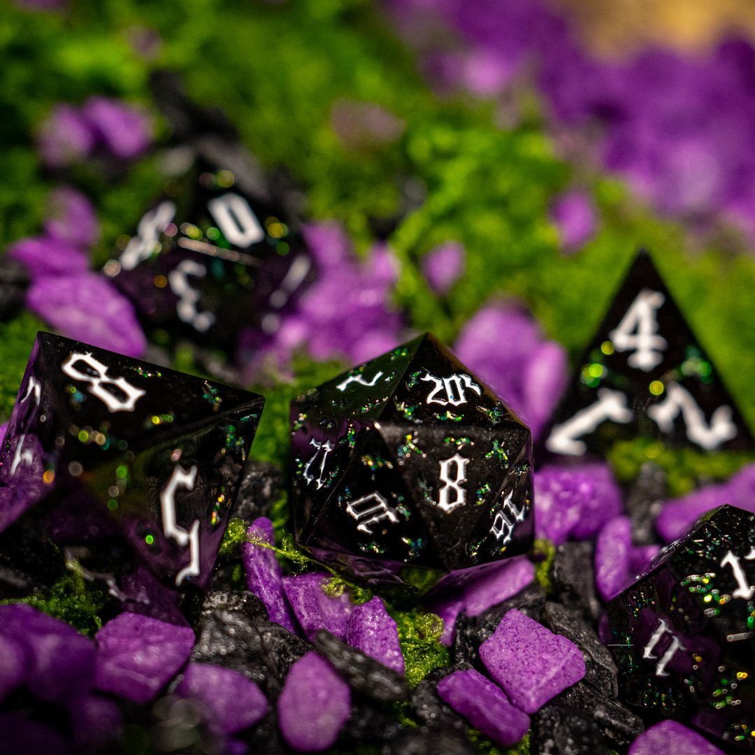 Metal dice set 06, black, with green glitter swirls, photo 8