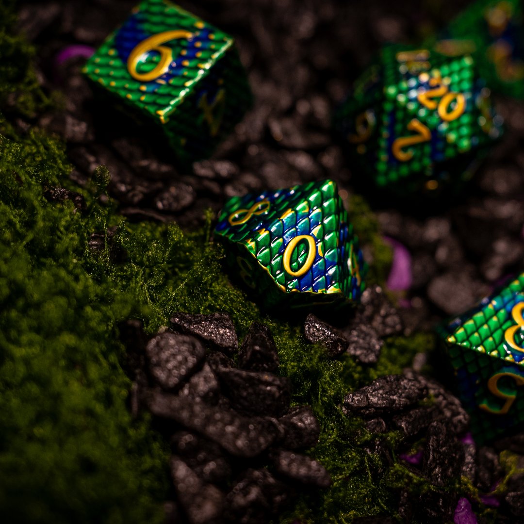 Metal dice set 09, green and blue dragon scale, gold numbers, photo 9