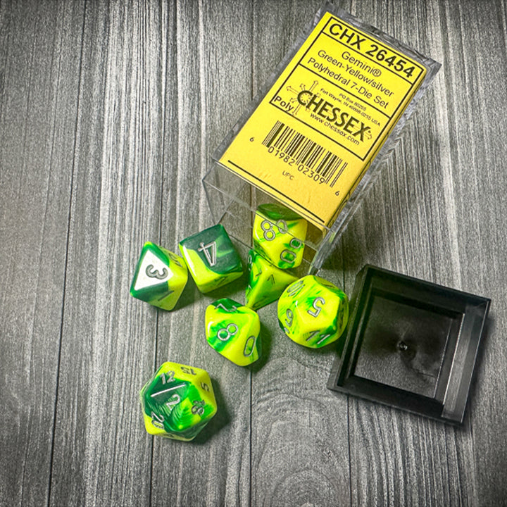 7 Zaruri Chessex ~ Gemini Green-Yellow/Silver