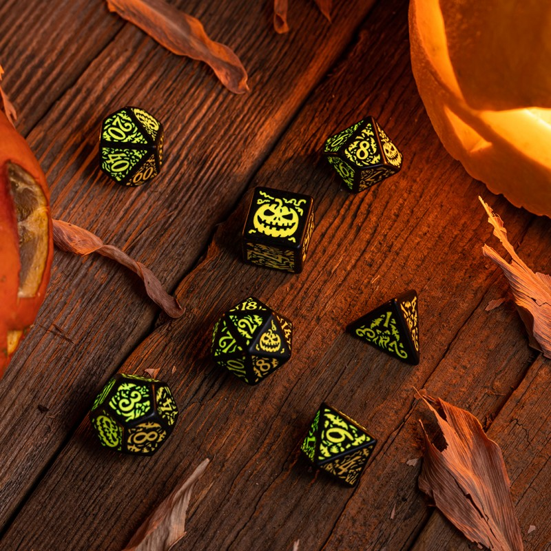 Halloween Pumpkin: Jack O’Lantern Dice Set