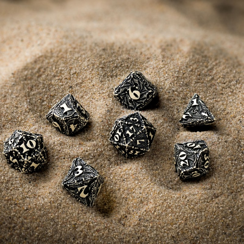 Dracopolis Dice Set: The Scandinavian Blackfang